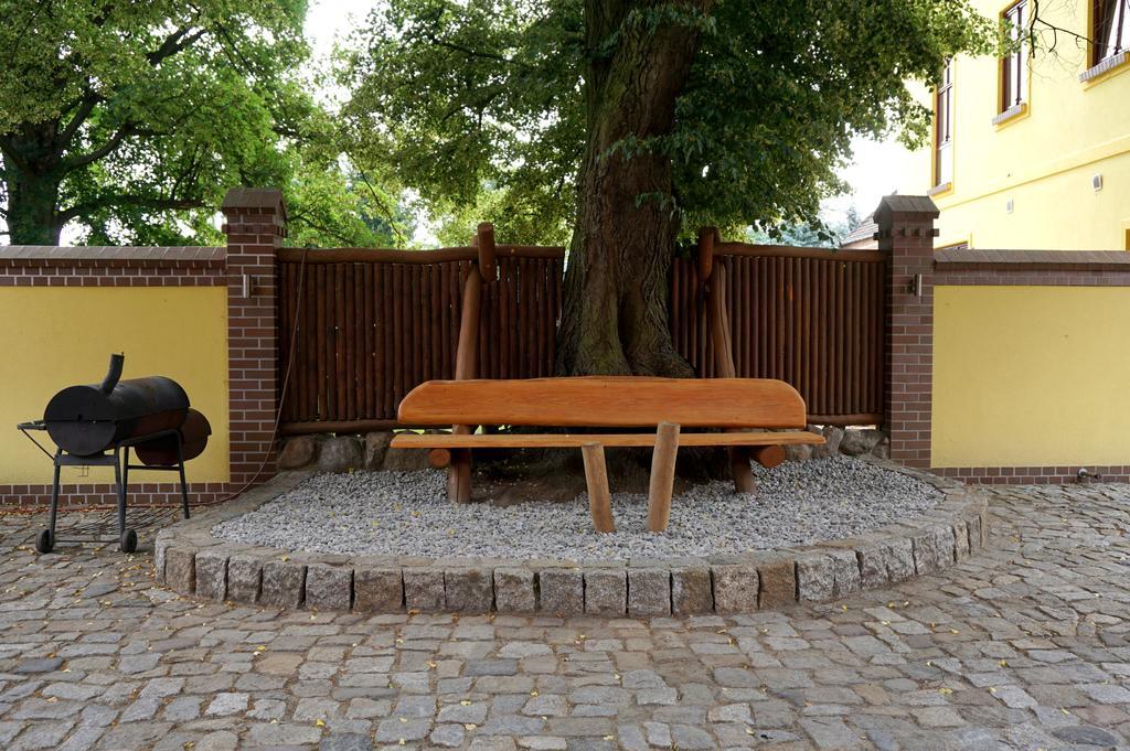 L&L Skaters Home Langenlipsdorf Luaran gambar